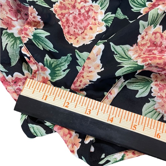 Show Me Your Mumu Rane Romper Flower Puff Girls Size Medium Flowy Ruffle Sheer - Picture 6 of 8